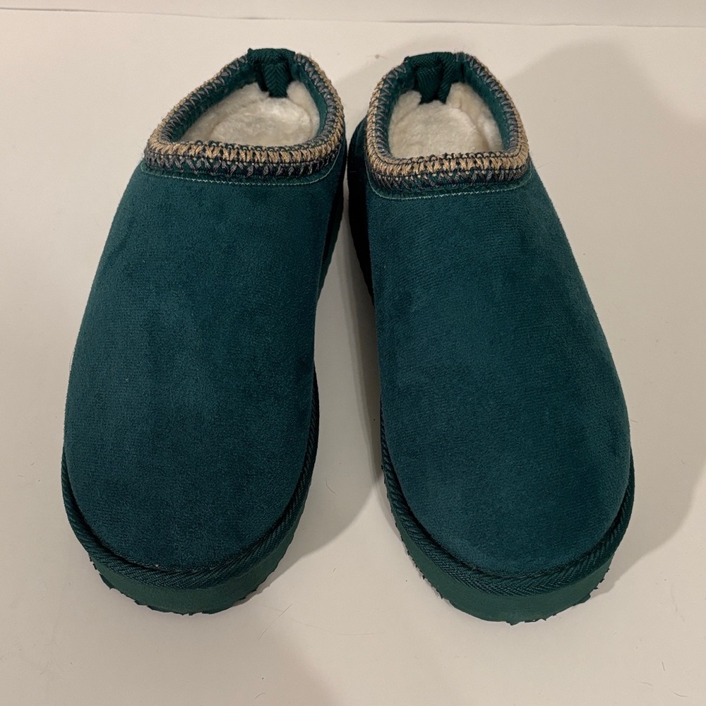 Cozy Green Suede Slippers